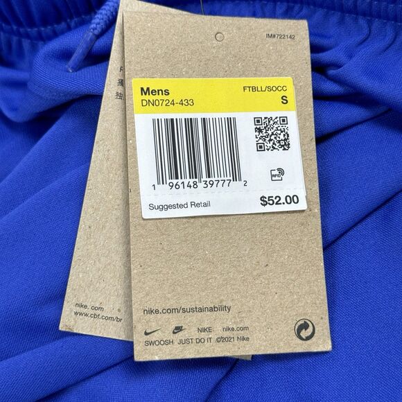 BRAZIL NATIONAL TEAM 2022-23 HOME SHORTS NIKE DN0724-433 SOCCER SIZE SMALL - Picture 3 of 5